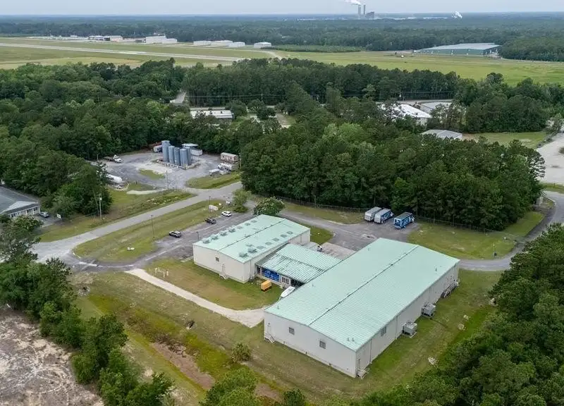 Gated Office Warehouse Complex on 5 Acres Near Georgetown Airport and Highway 17