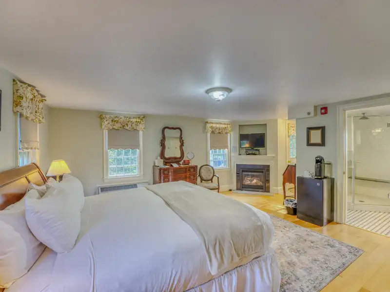 Historic Adair Estate on 182+ Acres with Panoramic Mountain Views in New Hampshire