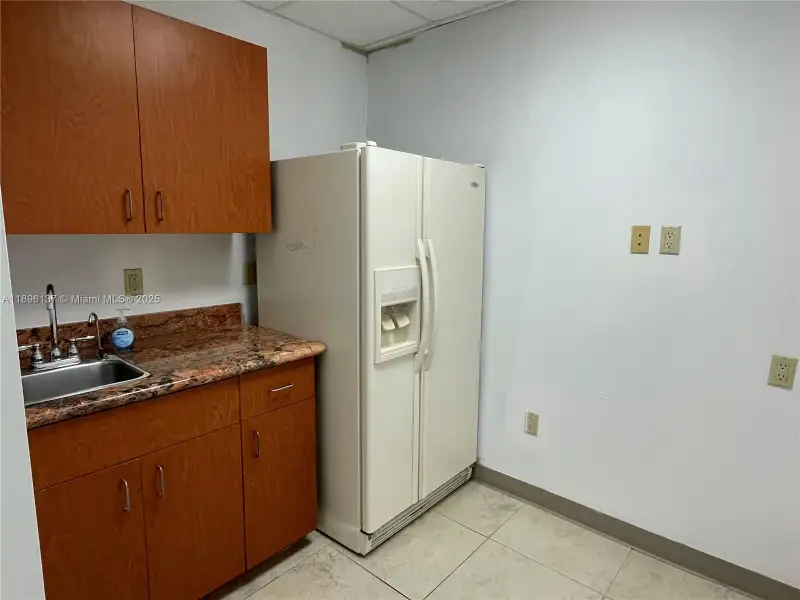 First-floor Office for Sale in Coral Springs Professional Campus, 1,479 Sq. Ft.
