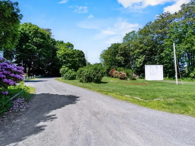 4.6-acre Lakefront Development Site on Route 6 in Mohegan Lake, Westchester County