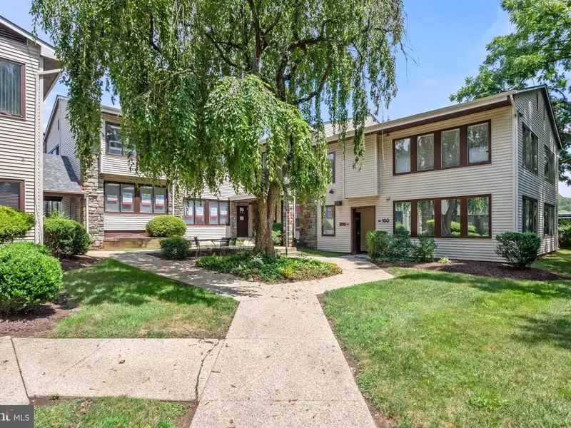 Commercial Condo Townhouse in Gaithersburg's Opportunity Zone with Office Space and Parking