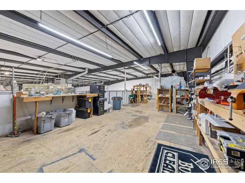 Multi-property Sale: 5818 - 5821 Lockheed Ave, Comprehensive Specifications Available