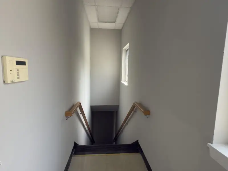 2,500± Sq Ft 2nd Floor Commercial Space for Lease on Broad Street, Shrewsbury