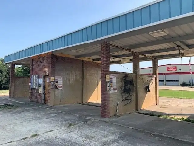 Prime Newark Car Wash Investment Opportunity with Owner Financing