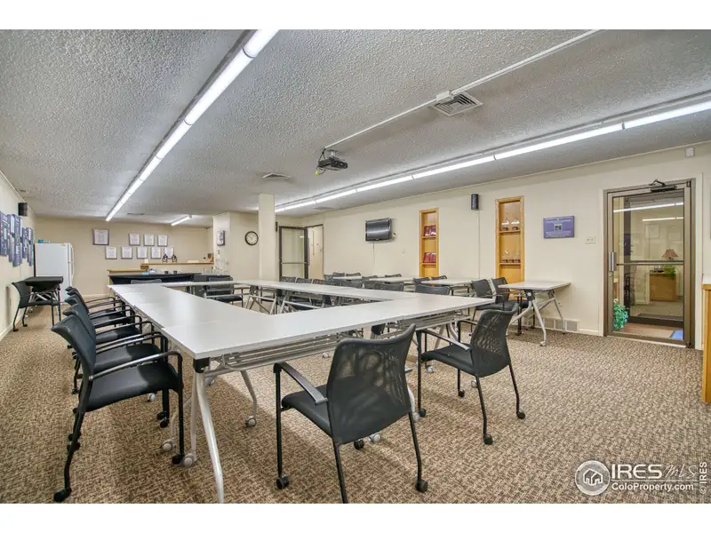 Prime Office/retail Space Near Main Street in Downtown Longmont with Back Parking
