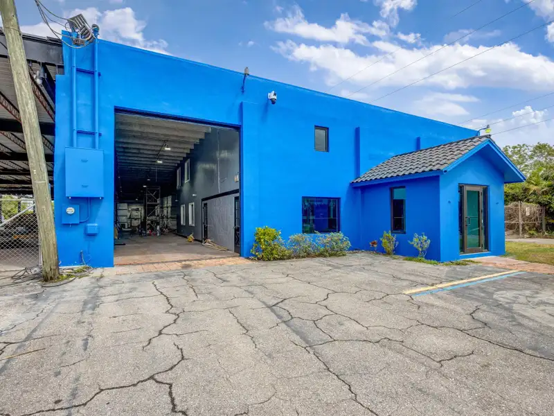Versatile Industrial Building with Office Space and Storage on 2.71 Acres in Riviera Beach, Fl