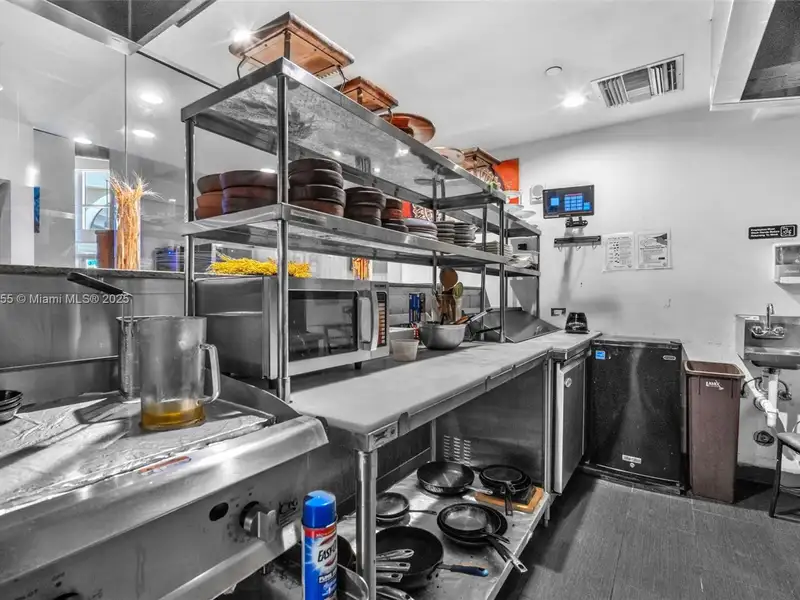 Turn-key Mediterranean Restaurant in Prime Florida Location with 240 Seating Capacity