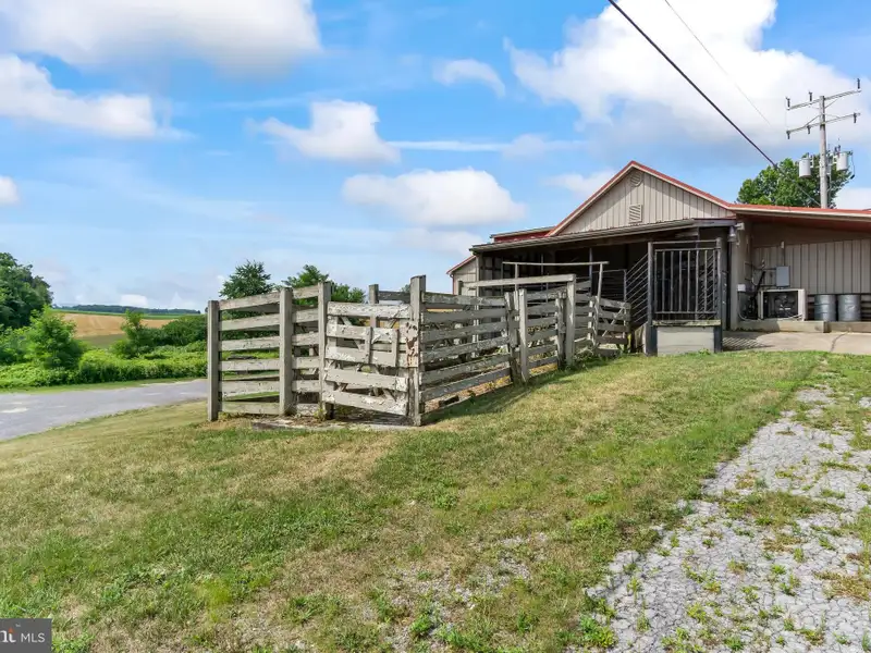 Established Meat Market and Processing Facility on 7 Acres Near Raystown Lake
