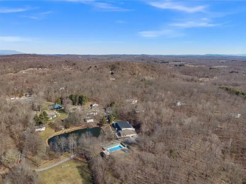 Versatile 75-acre Retreat Center in Hyde Park with Multiple Buildings and Amenities