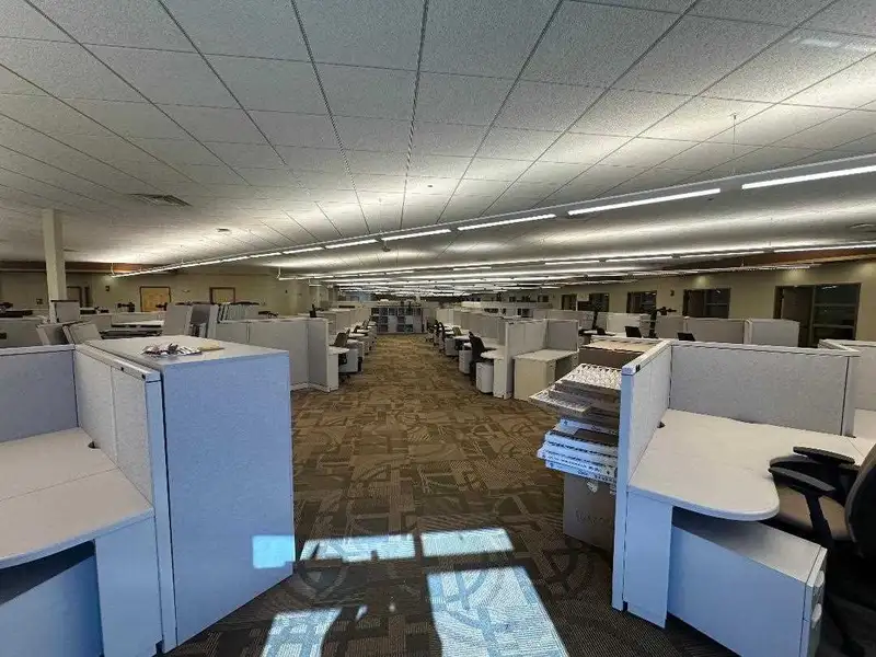 18,000 Sf Subdividable Office Space Near Coralville and North Liberty Amenities