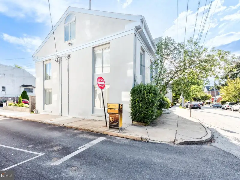 Versatile 5,000 Sq Ft Office Building in Central Media, Pa with Potential for Conversion