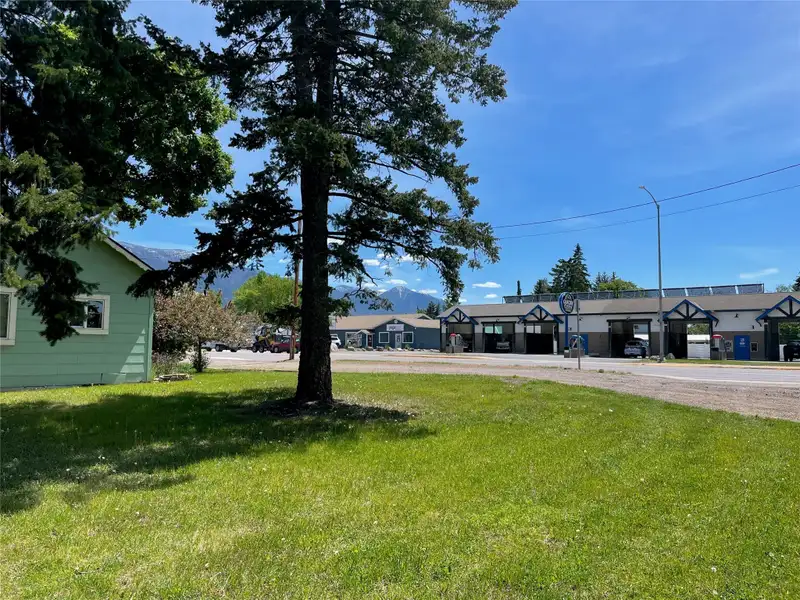 Commercial Corner Lot with 3 Bed Home in Columbia Falls, High Traffic Area