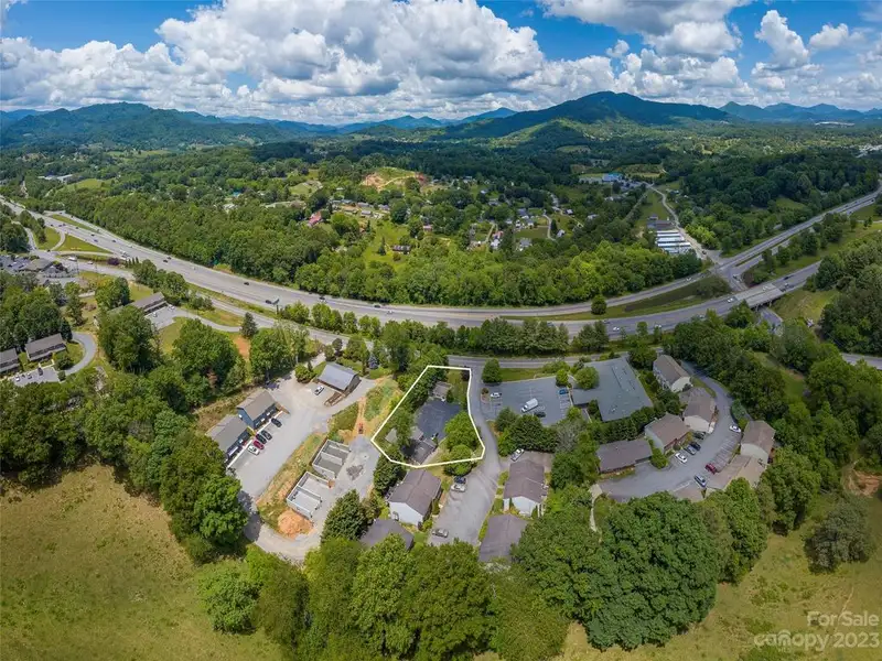 Two Commercial Buildings with Office and Studio Apartment in Clyde, Close to Amenities