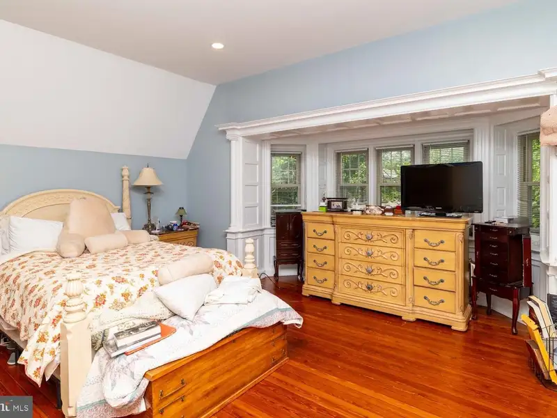 Turn-key 20-unit Mixed-use Property in Philadelphia's Tulpehocken Historic District