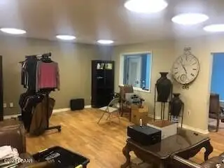 9,375 Sf Warehouse with Office, A/c Restrooms, and 18ft Clear Height