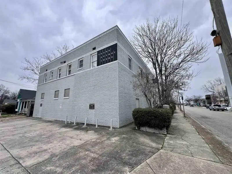 Renovated Memphis Recording Studio with Artist Apartments and Short-term Rental Potential