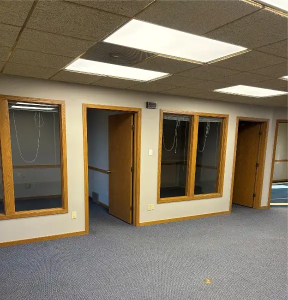 Updated Office Suite in Well-maintained Park Near I-380