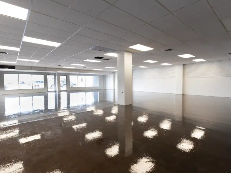 Fully Renovated Retail Center on High-traffic North Avenue with 4,000 S/f Unit Available