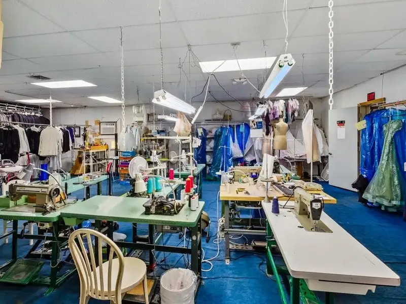 Versatile B-hc Zoned Commercial Property with Office and Retail Space