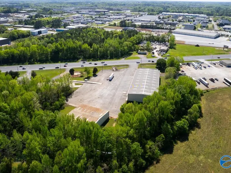 Flexible Industrial Property with 3 Buildings on 6 Acres in Huntsville, Al