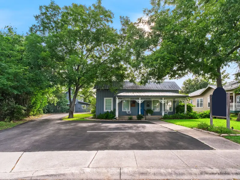 Historic Vintage Office Building with Additional Income Potential in Downtown Boerne