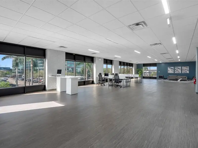 Premium Corporate Office Space with Helipad on U.s. 19 N, Clearwater