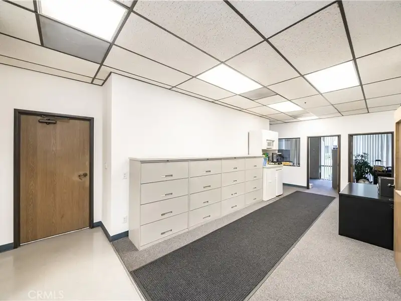 Versatile 21,447 Sq Ft Industrial/office Property in Orange's Thriving Commercial District