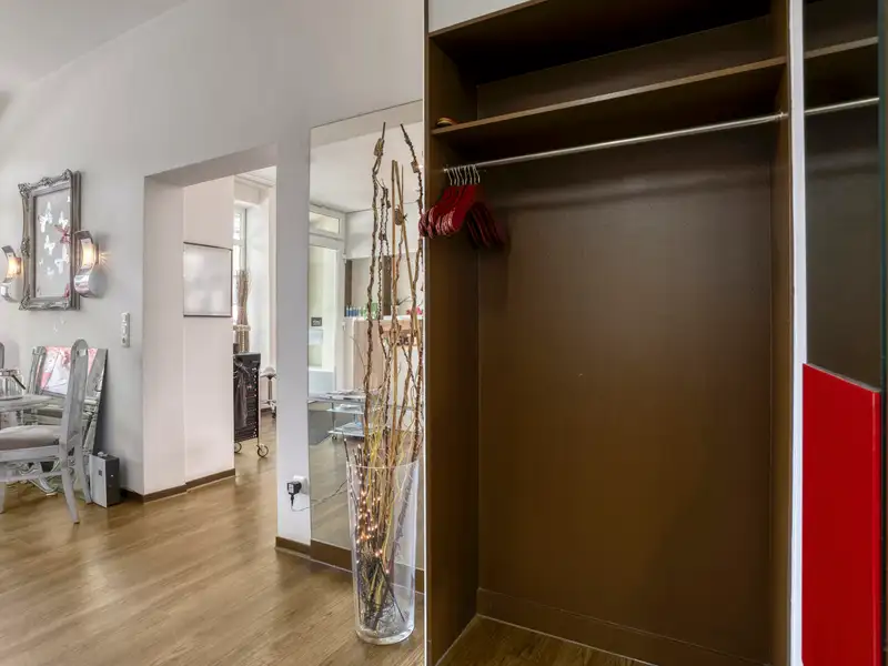 Versatile Ground-level Retail Space with Dual Entrances and Basement Storage