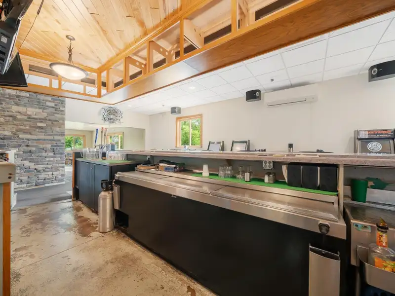 Commercial Property with Bowling Alley, Bar, Restaurant, and Apartments in Poy Sippi Community