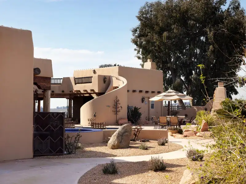 Luxury Estate with Stunning Views, Pool, Wine Cellar, and Extensive Amenities in Friant