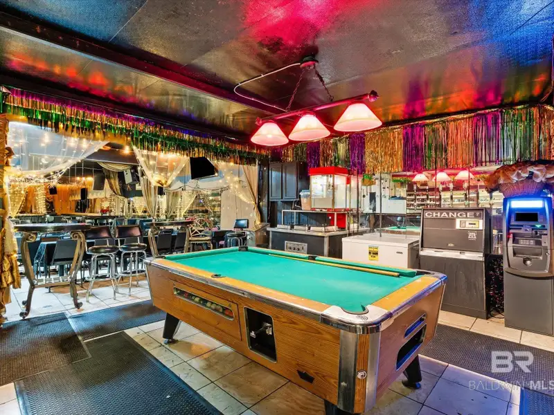 Prime Franchise-ready Lounge with Expansion Potential Near Downtown Mobile