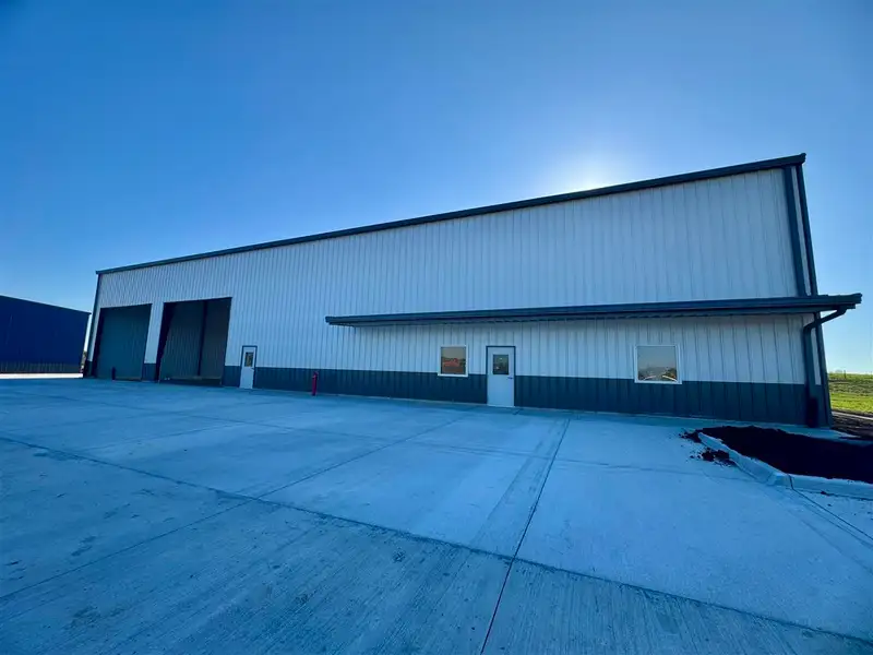 New Construction Light Industrial Building in Robins, C1 Zoning with Utilities and Access