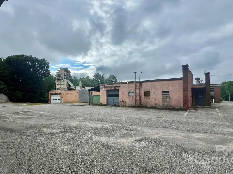 Almost 6 Acres Commercial Opportunity in Growing Troutman, Nc with Flexible Zoning Potential