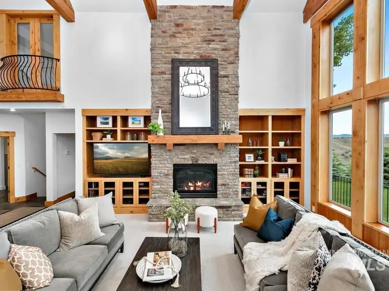 Hilltop Winery and Event Center with Custom Home and 360-degree Views in Eagle, Idaho
