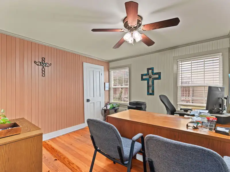 Historic Vintage Office Building with Additional Income Potential in Downtown Boerne