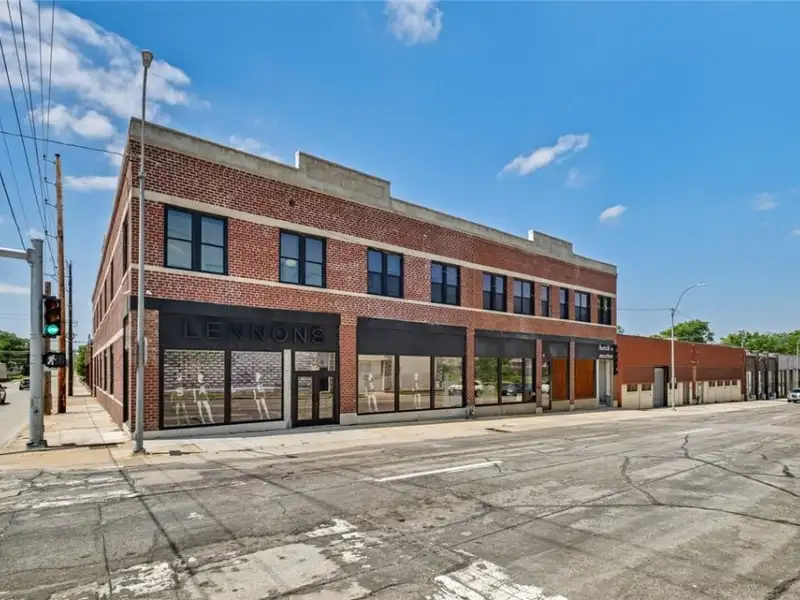 Mixed-use Commercial Property with Retail, Offices, and Apartments in Downtown Joplin