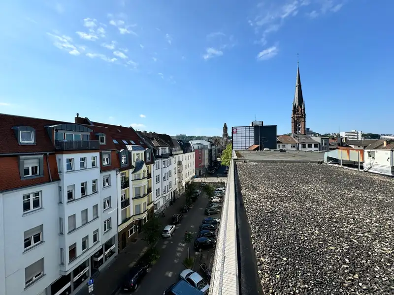 Investment Opportunity: Versatile Property in Nauwieser Viertel with 5,567 M² Potential