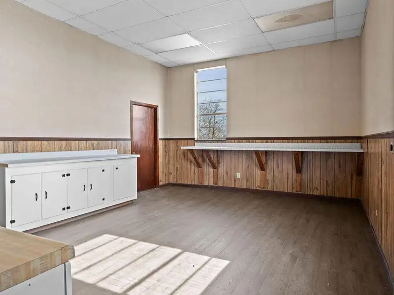 Versatile 8,370 Sqft Property with Storage and Kitchen Near Interstate