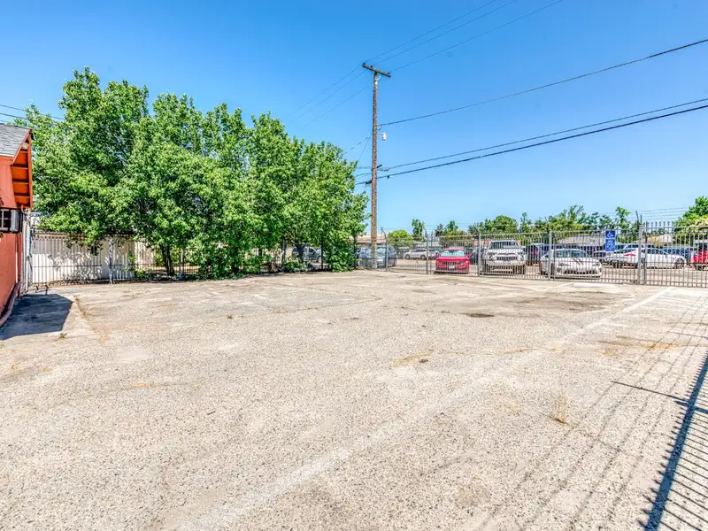 Single Story Free-standing Building with Dual Retail Spaces Near Va Hospital Fresno