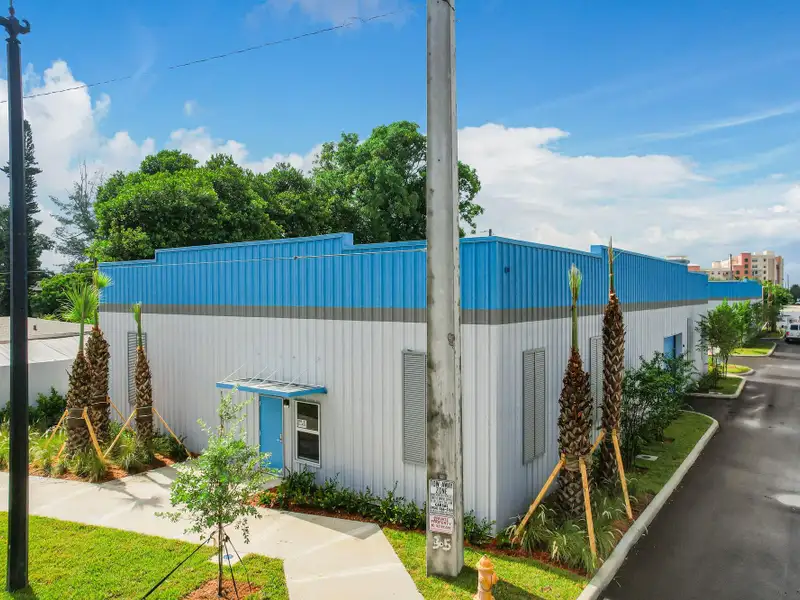10,000 Sq Ft Warehouse Space for Lease in Pompano Beach, B-4 Commercial Zoning