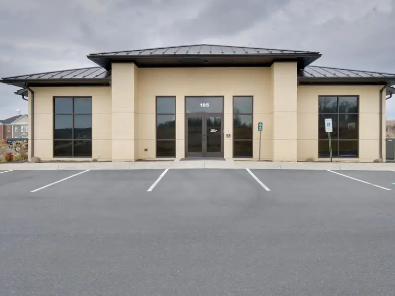 Functional Office Space with Conference Rooms and Kitchenette in Prime Location