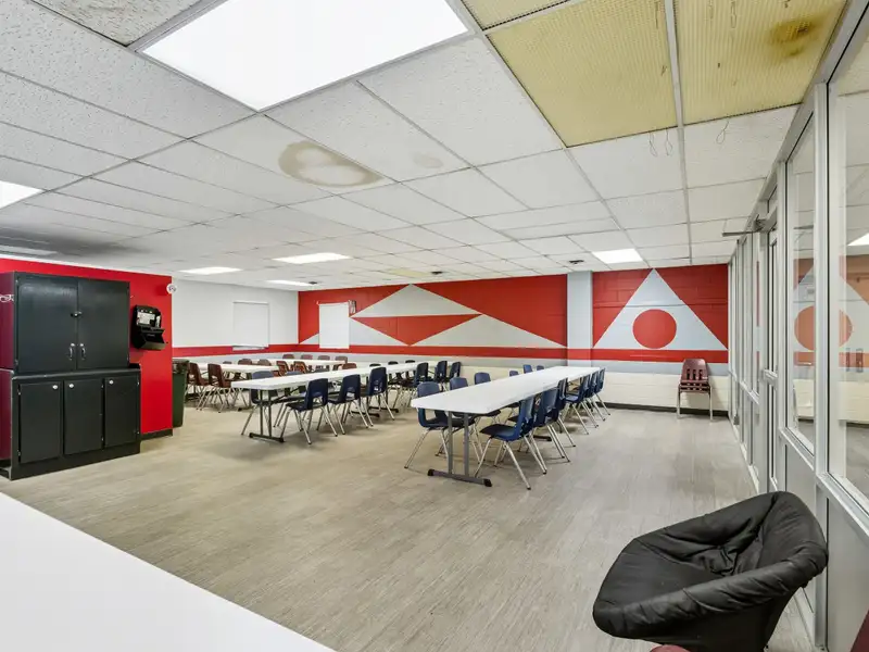 Multi-use Church Property with School and Daycare Facilities in Prime Location