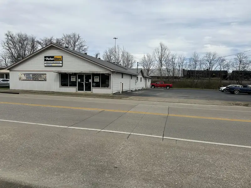 Versatile Commercial Building with Office and Warehouse Space in Corbin, Ky