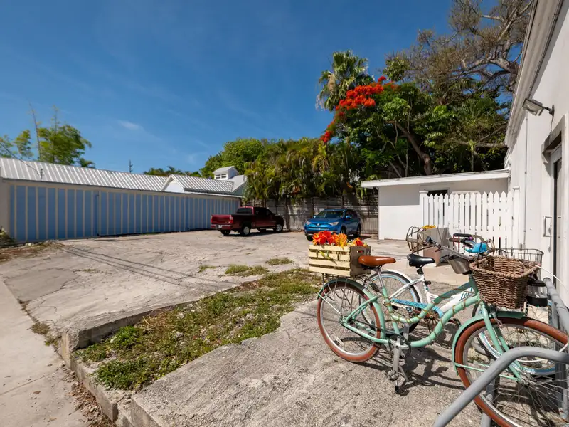 Mixed-use Commercial Condo Center in Old Town Key West with Vacant Lot Opportunity