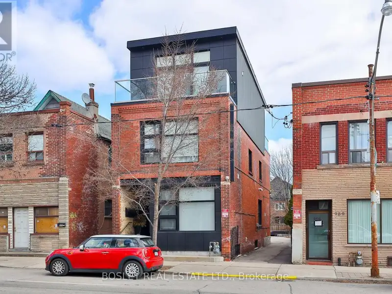 Versatile 700 Sq Ft Office Space in Dovercourt Village, Toronto