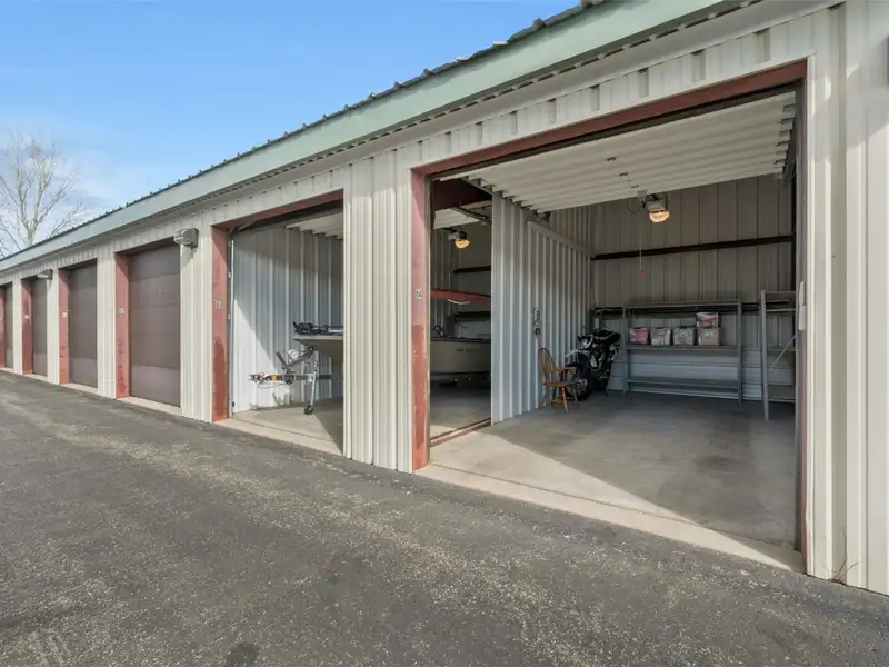 Heated Garage Units Near Yampa Valley Airport with Shared Access Option