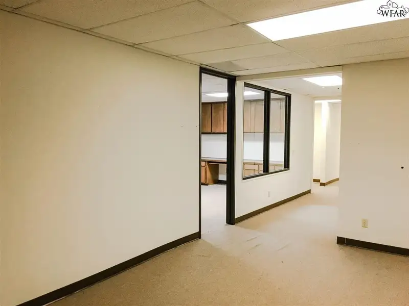 Downtown Wichita Falls Office Space for Lease - 1,442 Sq Ft, Utilities Included