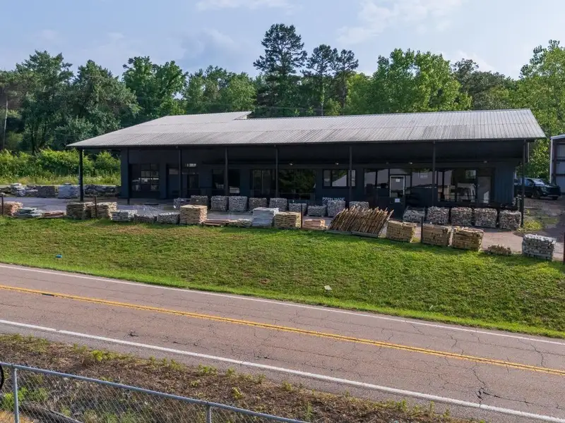 Versatile Commercial Property in Prime Location with Business Acquisition Option