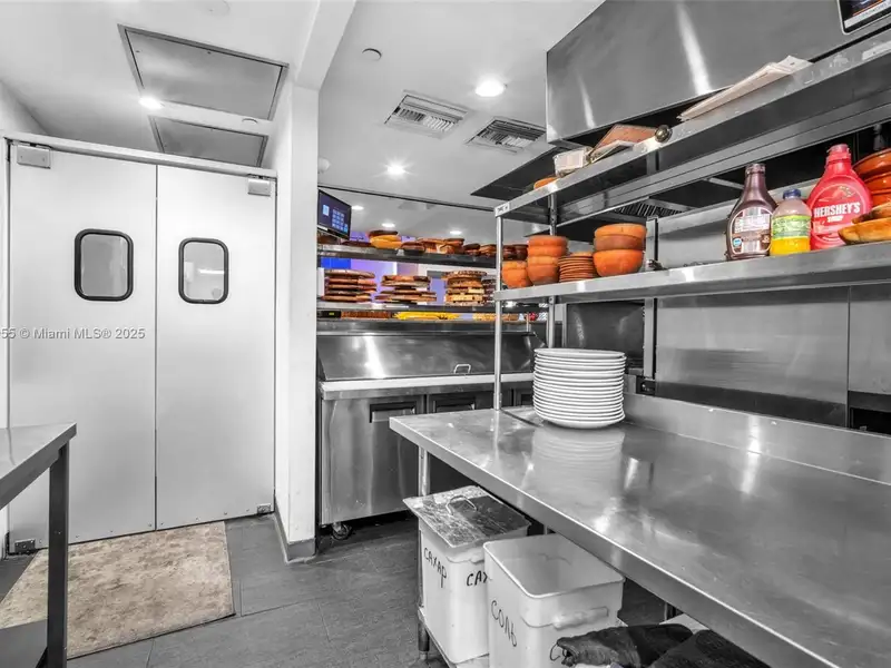 Turn-key Mediterranean Restaurant in Prime Florida Location with 240 Seating Capacity