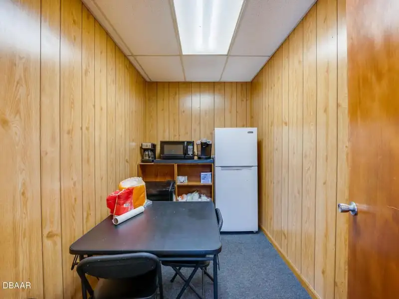 Historic Commercial Building with Yard Space in Prime Location